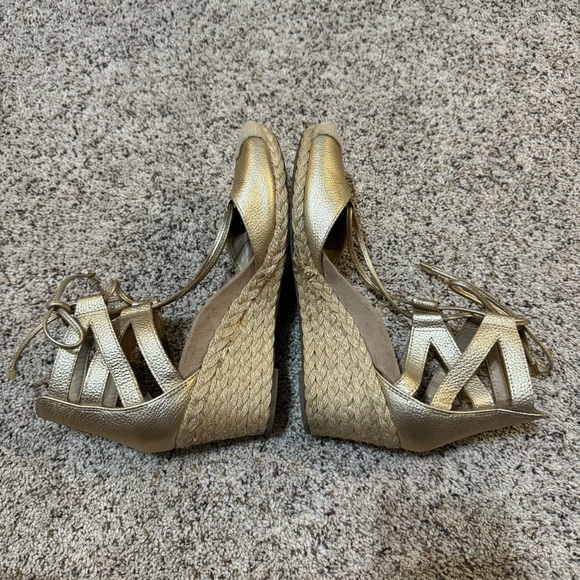 Vionic Aruba Calypso Lace-Up Wedge Gold Espadrilles—7 - Picture 7 of 14